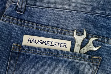 Hausmeisterdienst im Fokus